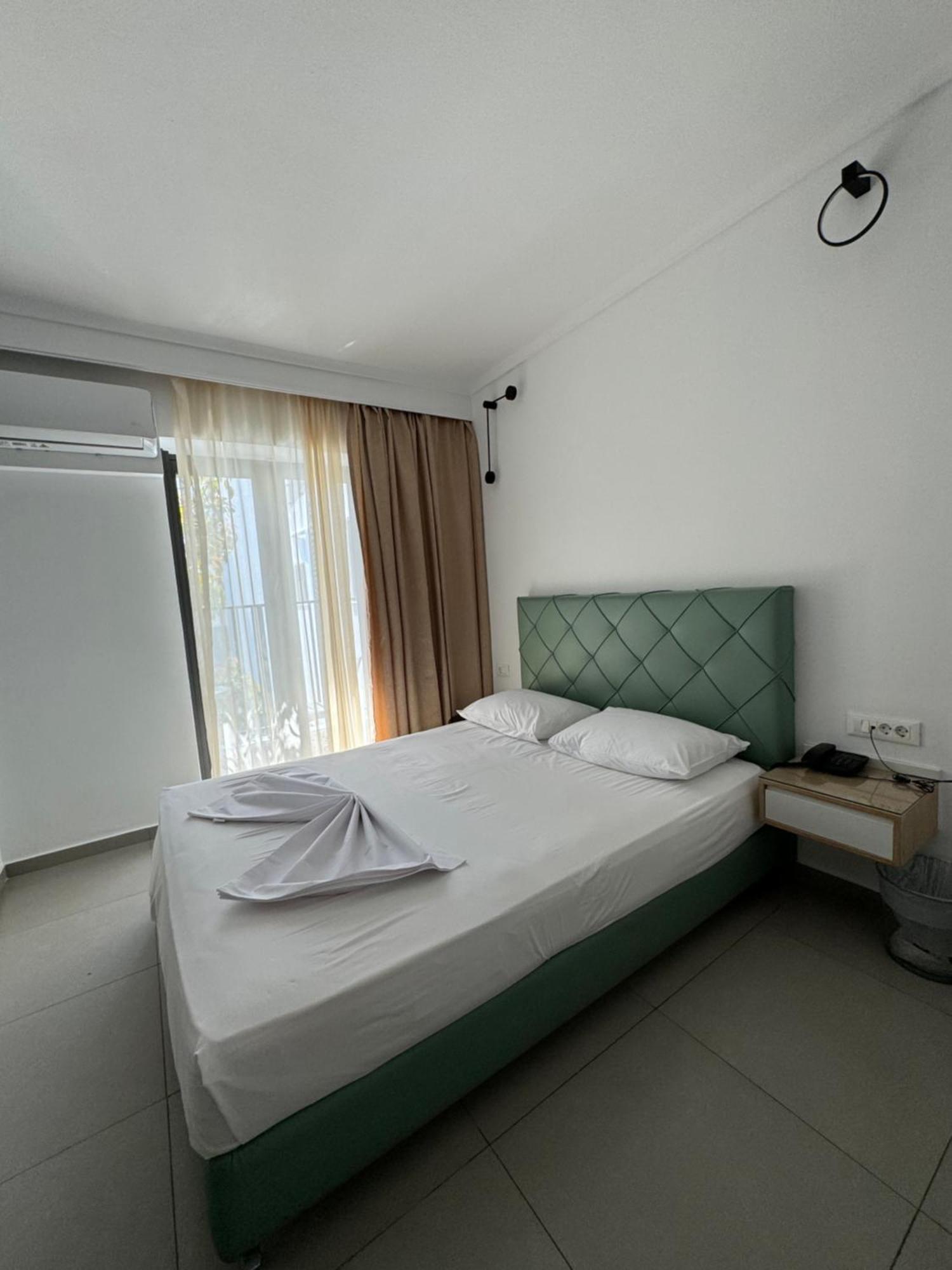 Catherine Hotel Кос Екстериор снимка